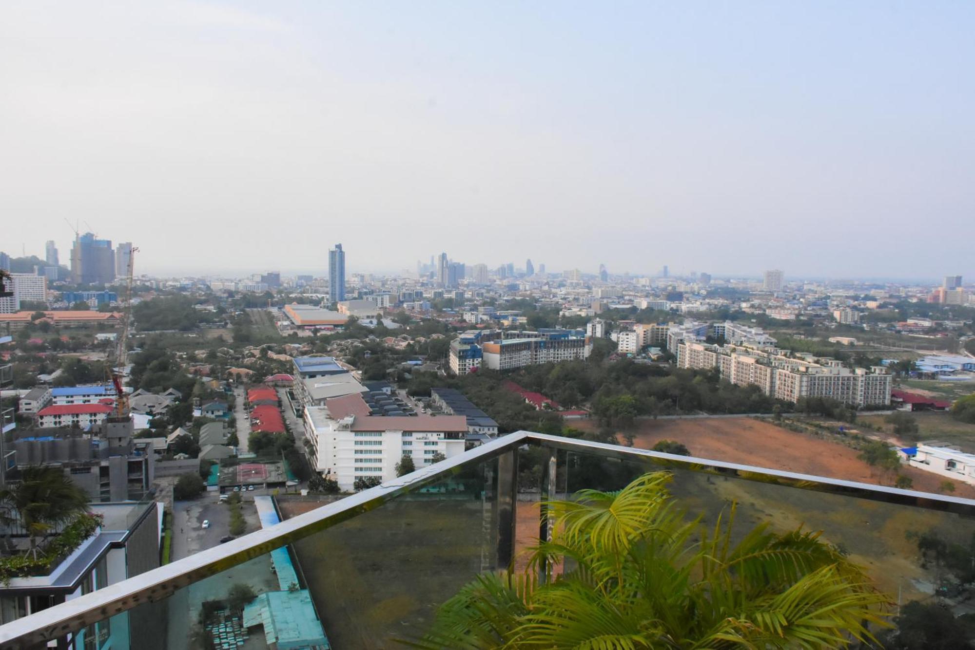 Dusit Grand Condo View Джомтиен Бийч Стая снимка