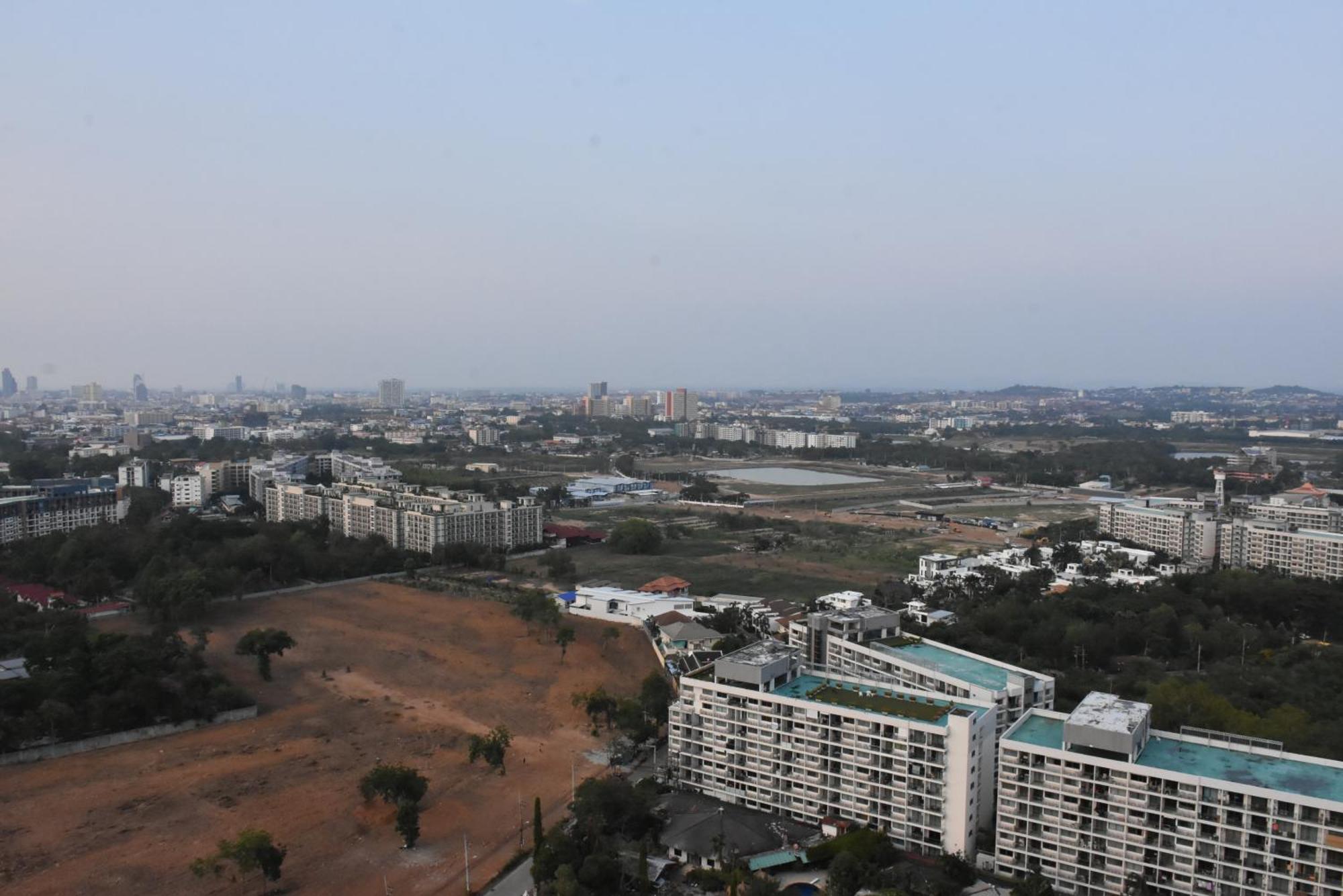 Dusit Grand Condo View Джомтиен Бийч Стая снимка