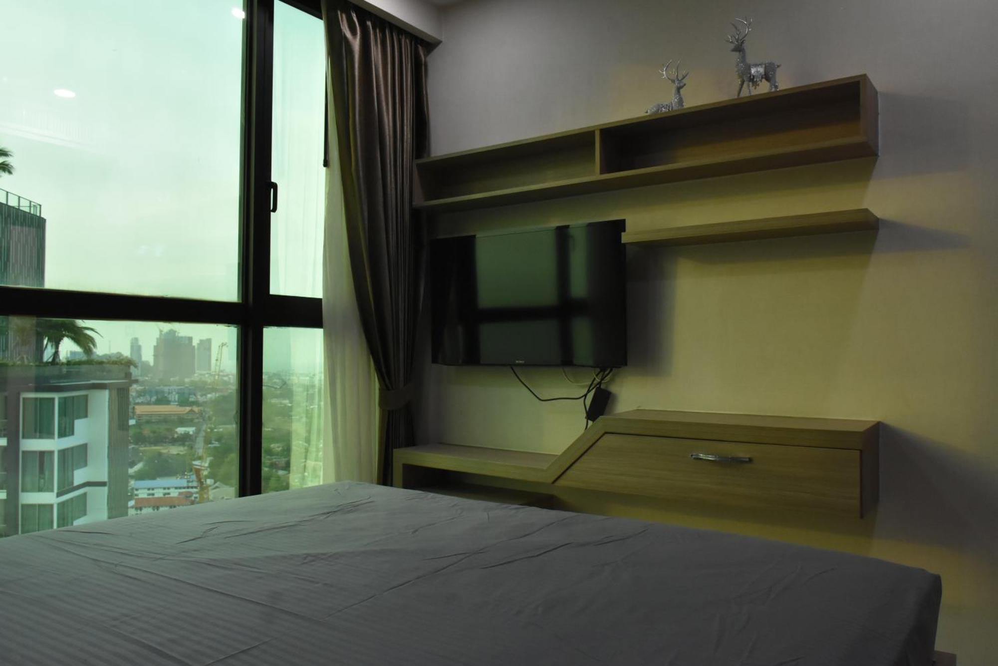 Dusit Grand Condo View Джомтиен Бийч Екстериор снимка